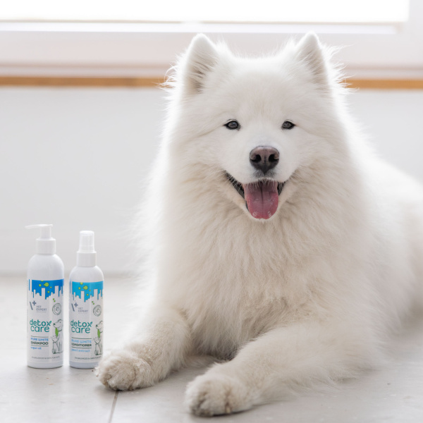 VET EXPERT Detox Care Pure White Conditioner - odżywka bez spłukiwania dla psów i kotów o jasnej i białej sierści 150 ml